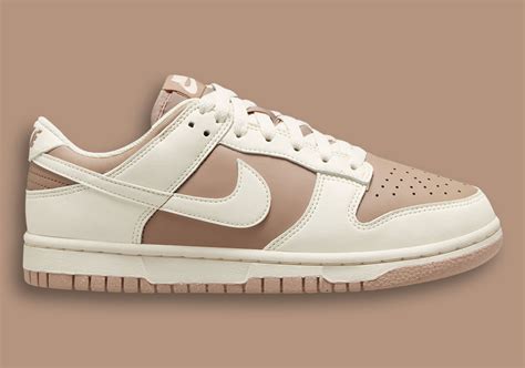 Nike Shoes beige 